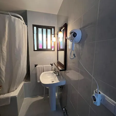 旅馆 格拉旅馆 *