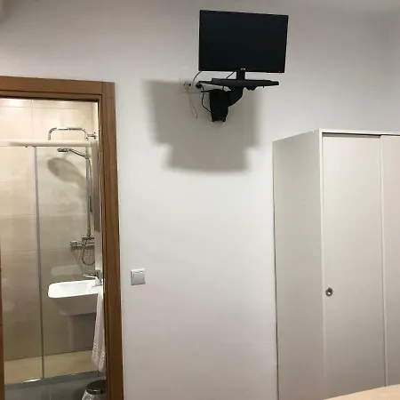 旅馆 格拉旅馆 *