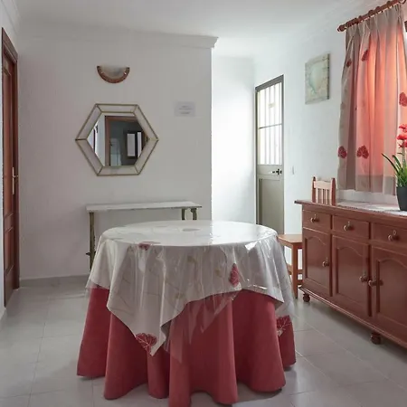 Guerra Vandrerhjem Marbella