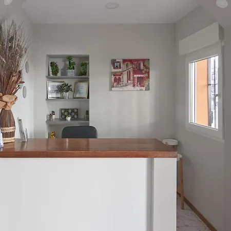 Guerra Vandrerhjem Marbella