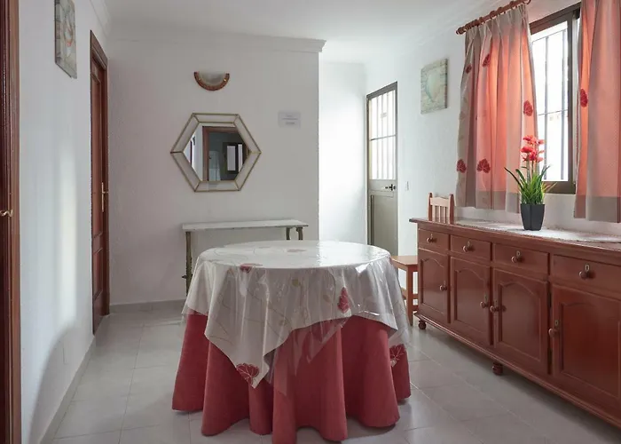 Guerra Hostel Marbella